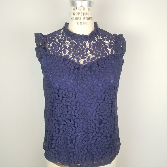 Pretty Navy Blue Sleeveless Lace Blouse by Monteau Small NEW without Tags - Picture 1 of 7